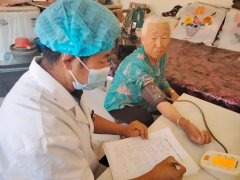 2022年“情暖夕阳健康行”项目执行二组走进中宁县大战场镇花豹湾村
