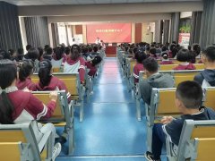 2022年 “孝德文化大讲堂” 走进吴忠市第三中学