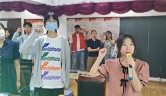      青岛即墨：高三学子高考结束举行成人礼活动