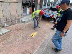 青岛崂山北宅街道执法中队及时解“锁”，让位于民