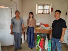青岛莱西河头店镇代表组开展“七一”走访慰问困难党员活动