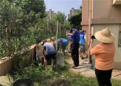青岛西海岸新区隐珠街道：执法进社区 整治私占公共区域行为