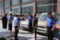 青岛崂山区：综合行政执法局 组织开展前海一带市容秩序联合整治行动