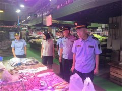 青岛崂山区市场监管局开展节前农贸市场监督检查，多点发力综合提升