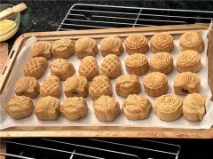 青岛市北区：多彩民俗活动迎双节