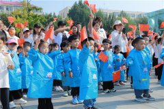 同迎同喜中秋国庆，童欢童乐精彩无限 ——青岛市北区幼儿园“迎国庆•庆中秋”活动
