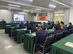 青岛崂山区开展城镇燃气安全专项整治企业座谈和执法培训会