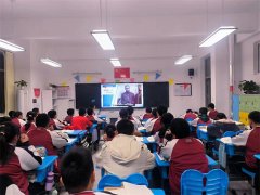 青岛胶州市胶东街道办事处开展反邪教宣传进校园