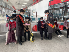 青岛即墨汽车总站开展“文明交通 文明出行”主题宣传活动