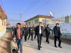 青岛莱西河头店镇：召开人居环境整治城市更新观摩现场会