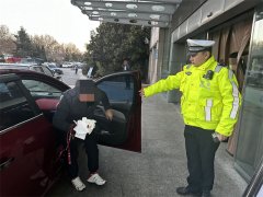 青岛城阳交警“警”急救助暖人心