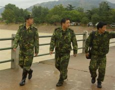【弘扬雷锋精神】王玉安：情系群众伸援手，雷锋精神记心间