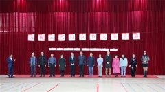青岛市南区老年人体育协会举办 “致敬巾帼风采，绽放玫瑰芳华”庆祝“三八”国际妇女节专题文体汇演