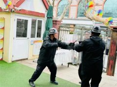 青岛市南公安进校园～种下平安的种子，警校联动 共筑安全防线