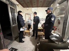 情侣因琐事闹分手，民警上门充当“和事佬”