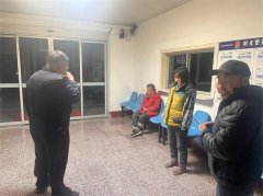 老人走失误上高速，有“警”无险深夜寻回