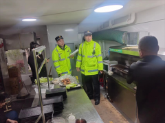 青岛西海岸新区隐珠街道：开展夜间烧烤专项整治 营造清新整洁城市环境