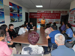 胶州市九龙街道：举办 “学习身边好人，传递榜样力量”道德模范交流会