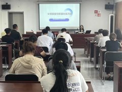 城市更新更文明：青岛莱西河头店镇开展“共创文明家庭 共建和谐社区”宣讲活动