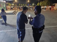 胶州市公安局：一次无声的帮助 一次无言的感谢