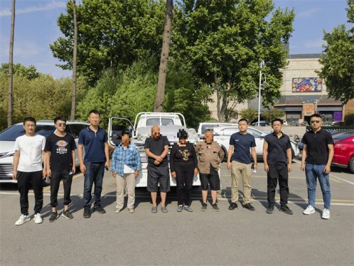 【优化营商环境】盯着工地等“商机”，警方6小时破案挽损