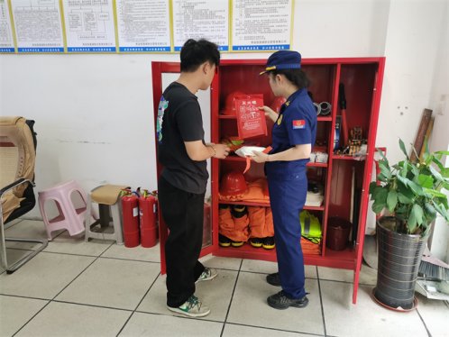 青岛消防开展微型消防站消防产品质量监督检查工作  筑牢消防安全“防火墙”