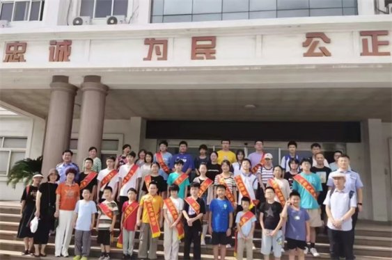 青岛市强制隔离戒毒所深入开展暑期禁毒宣传教育社会实践活动