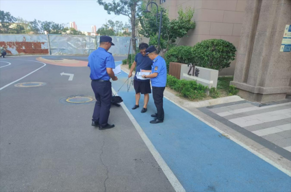 青岛西海岸新区隐珠街道：开展文明养犬普法宣传活动