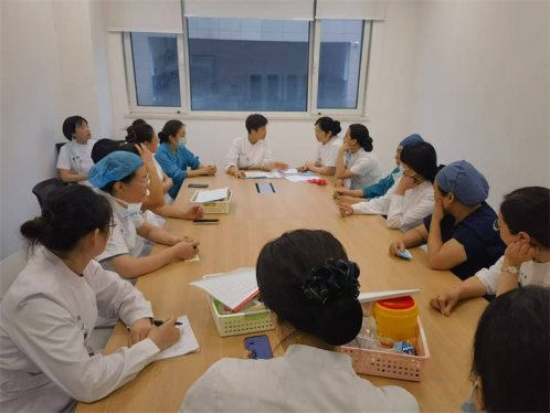 同济大学附属东方医院胶州医院护理部开展急救能力知识培训