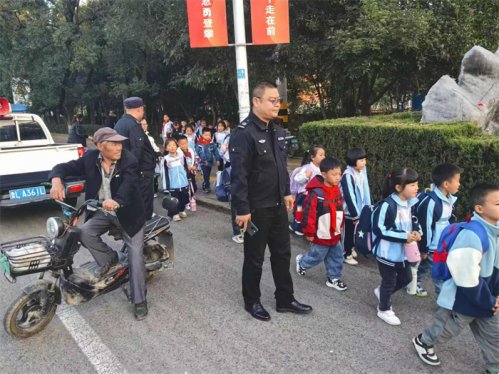 山东五莲县：用好城市管理“绣花针” 做好民生服务“针线活”