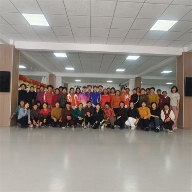 胶州市里岔镇开展健身操培训活动 推进全民健身