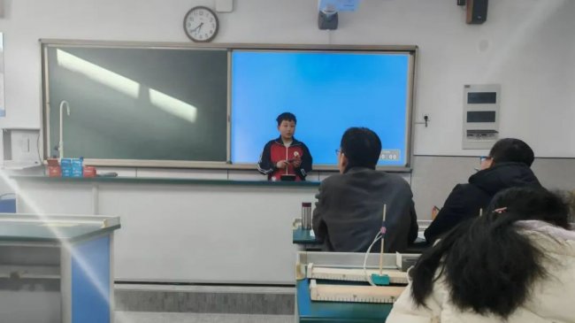 自制教具参省评，校园笃行漫育英––泊头市张庄子中学学生自制教具参加省展评活动