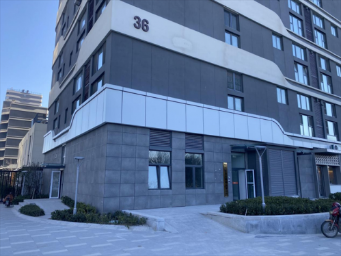 青岛西海岸新区隐珠街道：温情执法合理解决商户广告设置难题