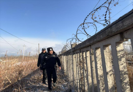以脚步丈量安全，即墨北站线路民警老单十年“铁”守护