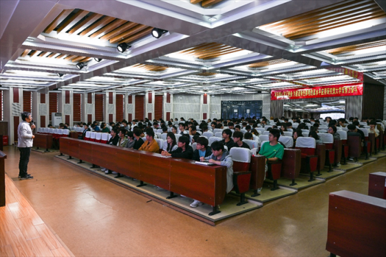 粽香情深，儒学悠长 ——“孔子与青岛的传说”市级非遗传承人李力到青岛理工大学共话文化传承