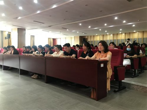 凝聚巾帼力量，共促家政发展——胶州市家政服务业工会联合会第一次会员代表大会召开