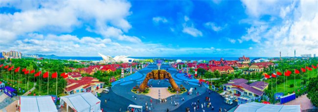第35届青岛国际啤酒节西海岸会场举办“精彩依旧——金沙滩啤酒城之夜”活动