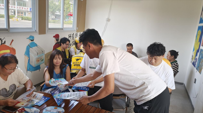 聚焦新业态需求！胶州市九龙街道普法宣传活动走进工会驿站