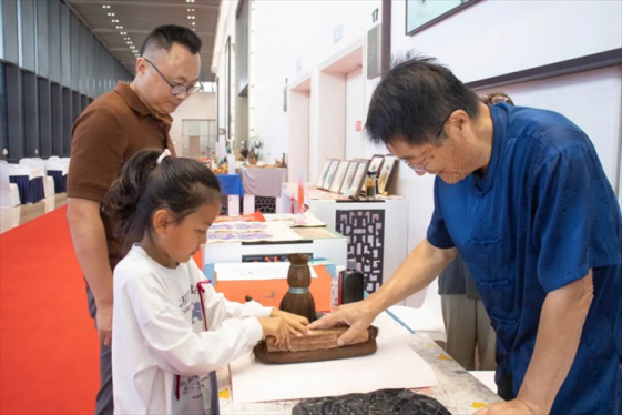 2025双节聚首·匠心筑梦·青岛国际会议中心非遗展