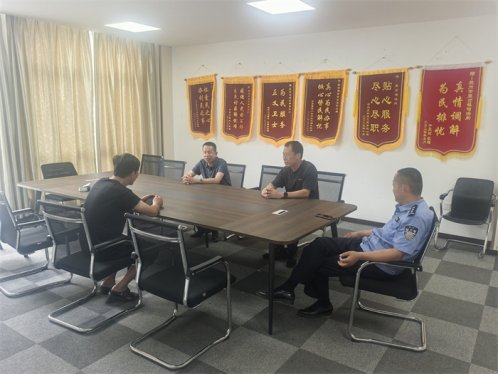 胶州市司法局里岔司法所开展社区矫正对象预防犯罪专题教育