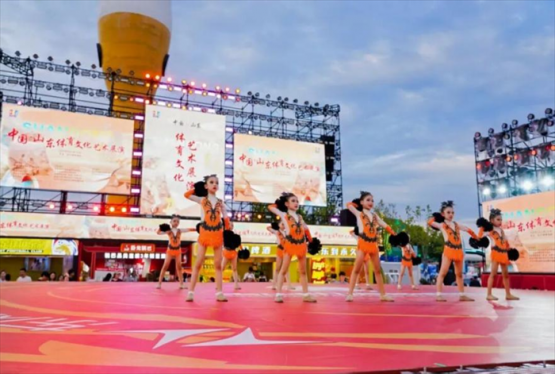 2026中国·山东体育文化艺术展演在青岛西海岸新区金沙滩啤酒城即将燃情启幕